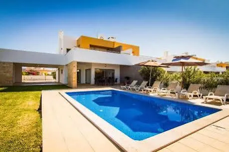 Sesmarias Village